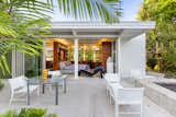 After a Three-Decade Reno, a Breezy Florida Midcentury Seeks $5M - Photo 8 of 10 - 