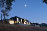 Situated between two hills just outside Napa Valley, this residence was designed by Signum to be constructed from eleven modules prefabricated by Method Homes.