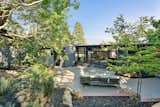 This $2.2M Berkeley Midcentury Comes With a Japanese-Style Backyard Cabin - Photo 9 of 10 - 