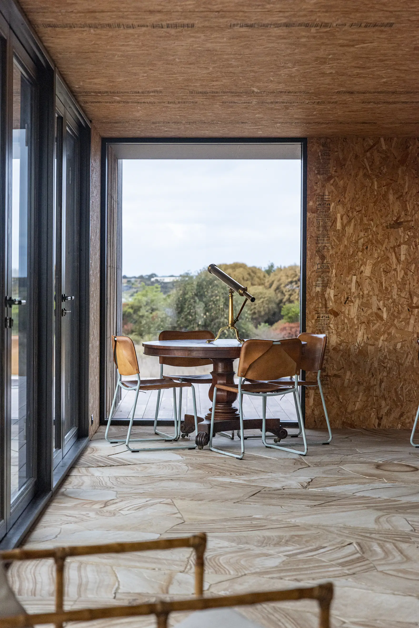 View of Photo 6 of 7 in Want to Get Away From It All? Here’s an Off-Grid Cabin ...