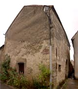 How They Pulled It Off: Altering a Medieval Barn Proper right into a Dwelling—With out Breaking Preservation Code