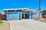 A Sky-Blue Eichler Springs Up in the Bay Area for $995K