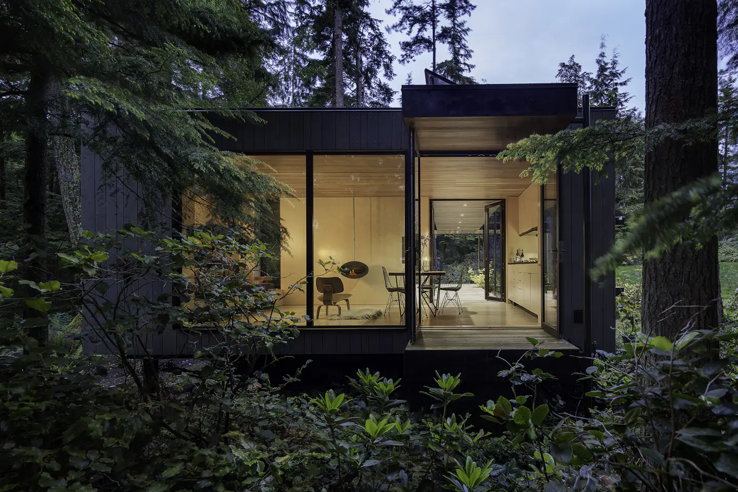Curated visual reference: Gallery Detail: Half The Floor Plan Is Outdoors At This Off Grid
