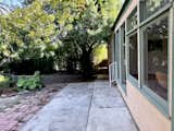 This $1.6M Gregory Ain Midcentury Just Listed for the First Time in Decades - Photo 14 of 15 - 