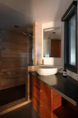 Ron Thom’s Carmichael House Just Hit the Market Near Vancouver for $2.7M - Photo 13 of 13 -