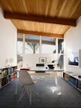 This $3.9M Midcentury on the San Francisco Bay Comes With a Boat Dock - Photo 10 of 13 - 
