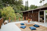 Two Ecologists Designed This $2.4M L.A. Midcentury to Be at One With Nature - Photo 14 of 14 - 