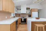For $890K, You Can Scoop Up a Decked-Out Beach House on the Oregon Coast - Photo 7 of 11 - 