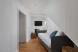 For $890K, You Can Scoop Up a Decked-Out Beach House on the Oregon Coast - Photo 5 of 11 - 