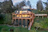 For $890K, You Can Scoop Up a Decked-Out Beach House on the Oregon Coast