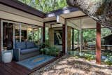A 350-Year-Old Oak Lives at This $780K Usonian-Inspired Home in Florida - Photo 9 of 14 - 
