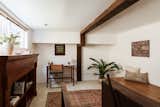 This $1.8M L.A. Midcentury Feels Like a Cabin-Greenhouse Mash-Up - Photo 7 of 14 - 