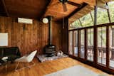 This $1.8M L.A. Midcentury Feels Like a Cabin-Greenhouse Mash-Up - Photo 9 of 14 - 