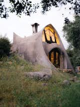 Want to Live Like a Hobbit? This $775K SoCal Home Is Straight Out of Middle Earth