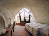 Want to Live Like a Hobbit? This $775K SoCal Home Is Straight Out of Middle Earth - Photo 7 of 12 - 