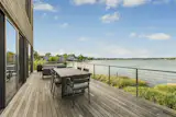 This $3M Home Is Perched on Stilts Overlooking the Long Island Sound - Photo 9 of 13 - 