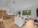 House outside the network inspired by the historic bar of North Carolina, asks $ 2.8 million - Photo 4 of 9 - 