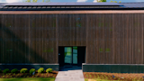House Offline inspired by historical bar in Tobacac North Carolina sets $ 2.8 million - Photo 2 of 9 - 