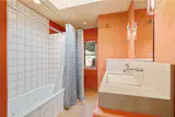 This $1M Santa Fe Home Has a Sunroom With Mountain Views - Photo 10 of 12 -