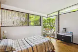 This $525K Detroit Midcentury Just Listed for the First Time in 50 Years - Photo 11 of 15 -