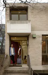 The townhouse is definitely an upgrade compared to the Brooklyn apartment that Jeff and Kim shared.