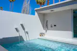 In Palm Springs, a $2.2M Midcentury Wraps Around a Courtyard Pool - Photo 6 of 14 - 