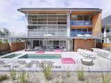 A Long Beach, NY project by West Chin Architects and Interior Designers. Discovered via Knoll.