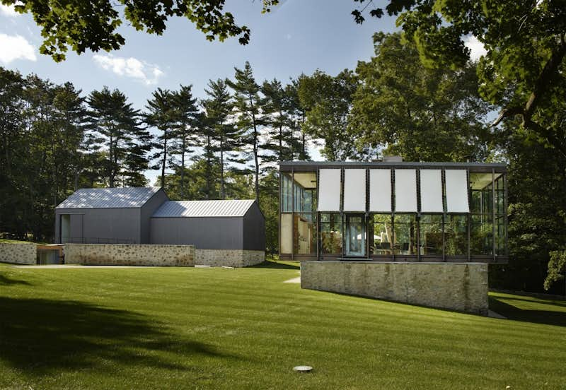 After a Year on the Market, Philip Johnson’s Wiley House Drops by $2 ...