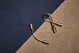 Practical and minimalist, we can’t help but love the simplicity of this helix-shaped keyring. Craighill Closed Helix Keyring, $24