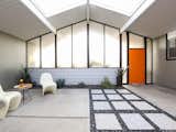 Many have come to see the inclusion of an atrium as a defining factor of Eichler–designed homes. Like many modern homes built in Southern California during this era, this space helped blur the lines between inside and out.