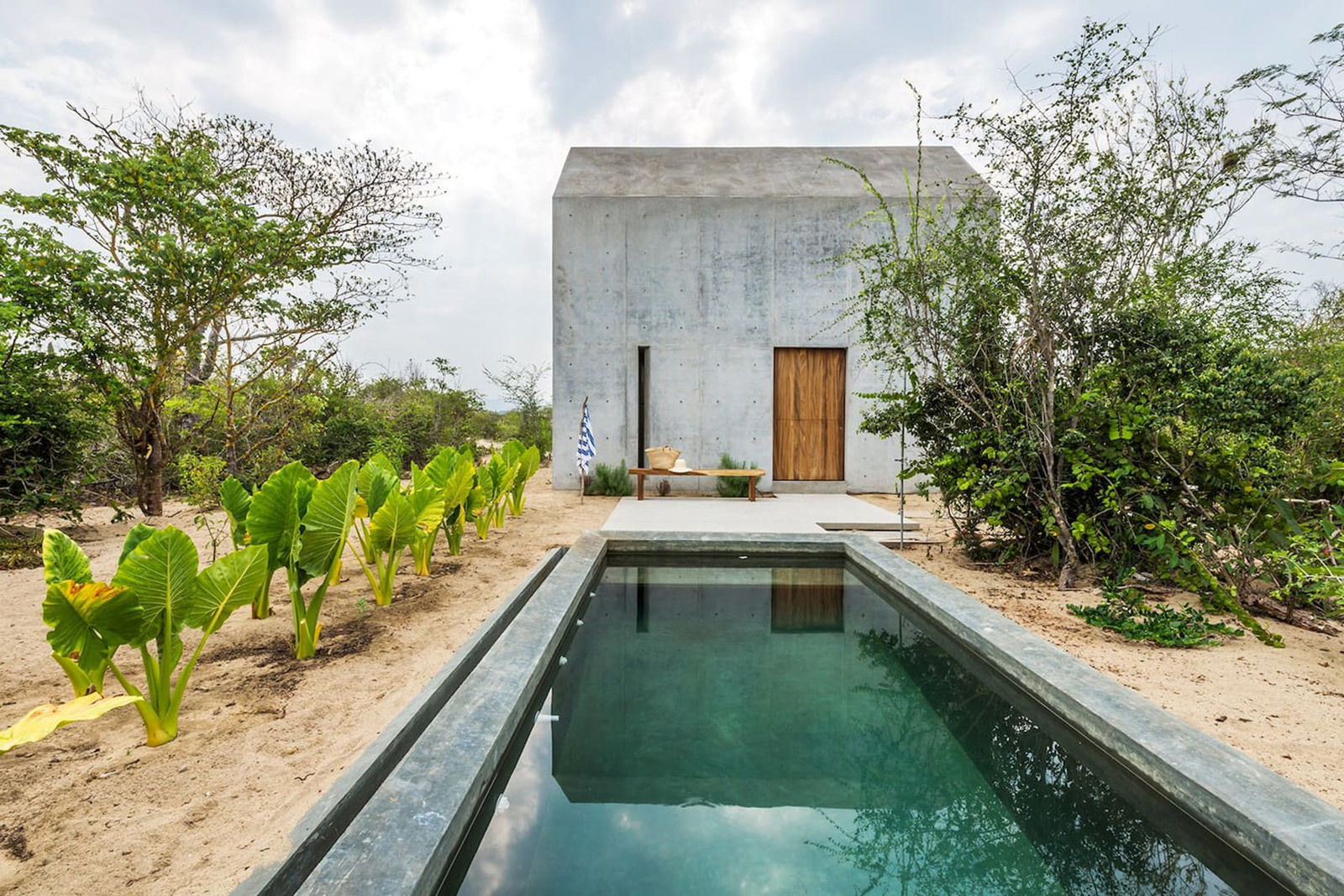 CASA TINY by Aranza de Ariño - Tiny Home artist's retreat in