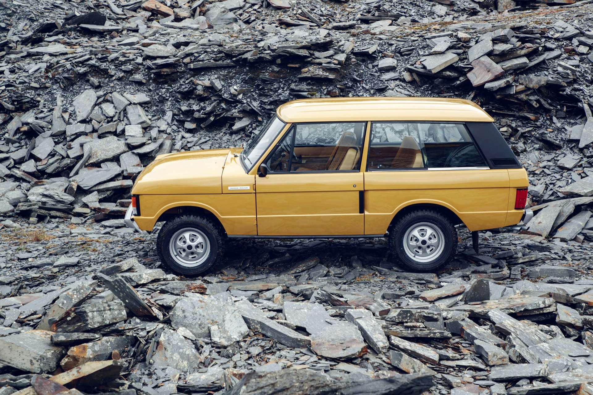 1978 Range Rover Classic Comes To The Reborn Series - Dwell