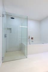 #danbrunn #hayvenhurst #residence #remodel #losangeles #california #glass #bathroom #shower #bathtub #interior