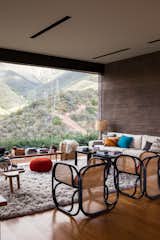 #ToroCanyonHouse #residence #modern #midcentury #interior #inside #livingroom #window #lighting #seating #2012 #SantaBarbaraCounty #BarbaraBestor 