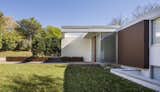 #modern #architecture #modernarchitecture #exterior #midcentury #SweeneyLake #GoldenValley #Minnesota #house #KylePlace #CityDeskStudio
