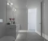 #ValiHomesPrototype #modern #structure #midcentury #inside #indoor #interior #bathroom #minimal #mirror #sink #door #lighting #Arizona #coLABstudio
