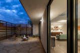 #ValiHomesPrototype #modern #structure #midcentury #exterior #outside #outdoor #landscape #patio #seating #indooroutdoorliving #lighting #private #Arizona #coLABstudio
