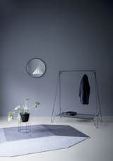 Anker Clothing Rack