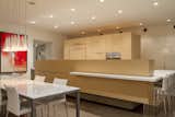 #levinresidence  #modern #desert #interior #architecture #modern #design #lightingdesign #marble #dining #kitchen #openfloor #counterseating #counter #pendantlights 