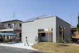  Photo 1 of 4 in Uji House by ALTS Design Office