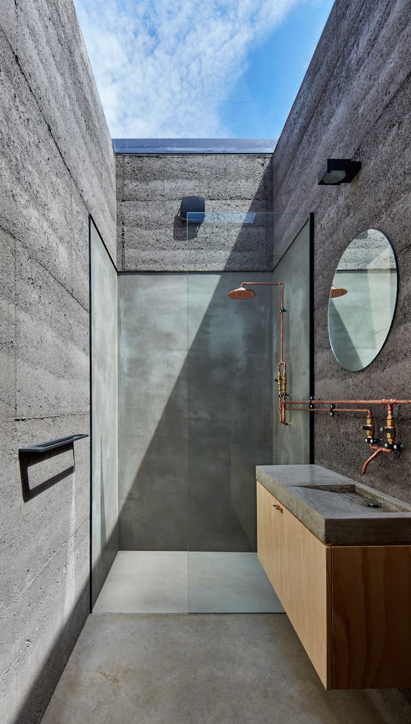 Dwell’s Top 10 Bathrooms of 2017 Dwell