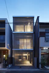  Photo 2 of 5 in House in Minami-tanabe by Leibal