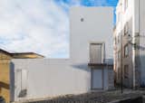 10 Bright White Cubist Homes Across the Globe - Photo 8 of 10 - 