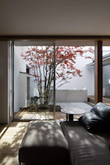  Photo 9 of 10 in House in Mihara by Leibal