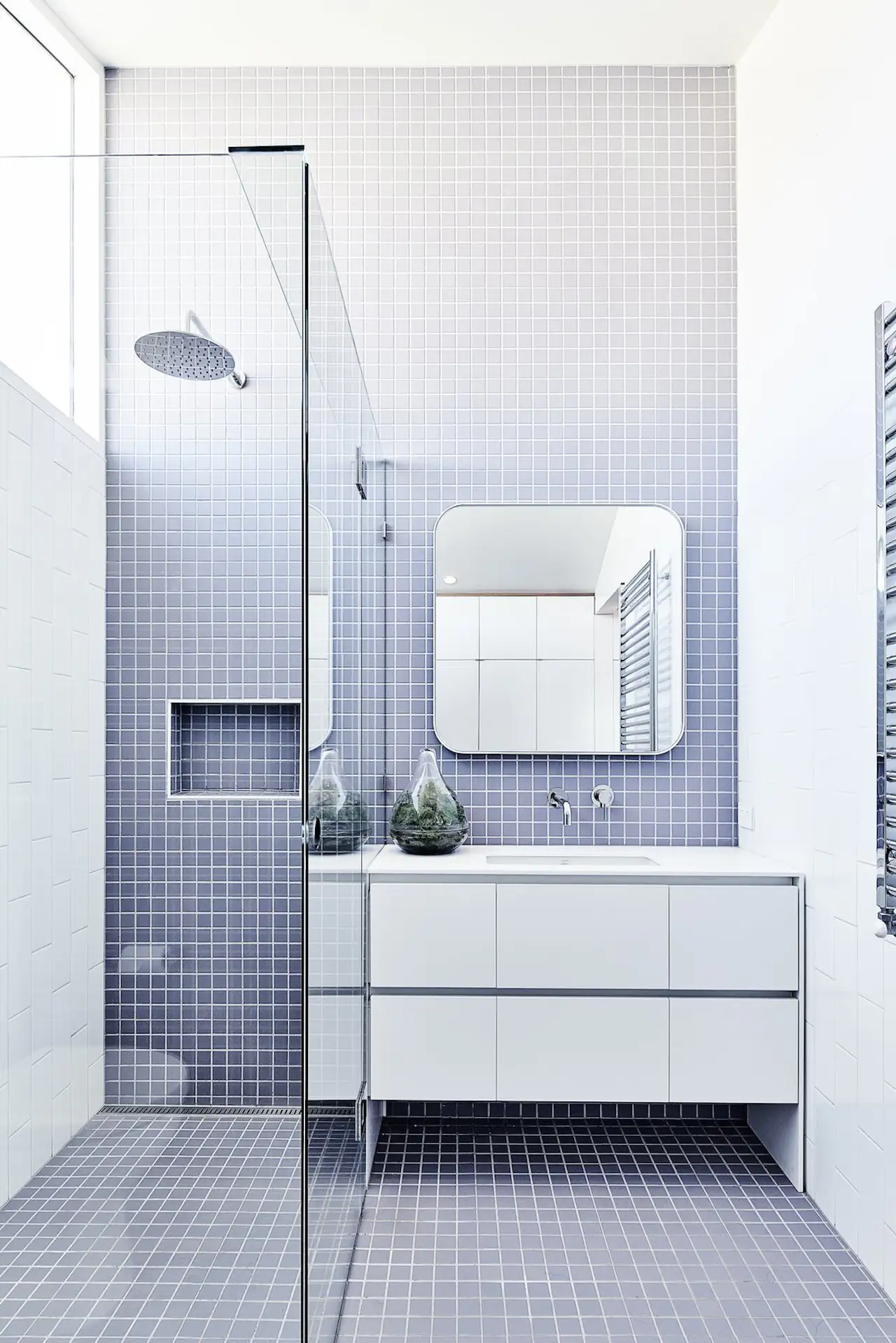 Photo 13 of 21 in These 21 Funky Bathrooms Make the Case for Ditching ...