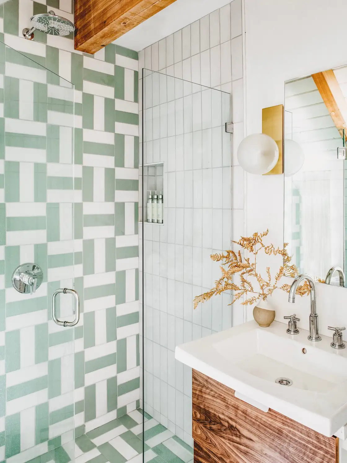 Photo 21 of 21 in These 21 Funky Bathrooms Make the Case for Ditching ...