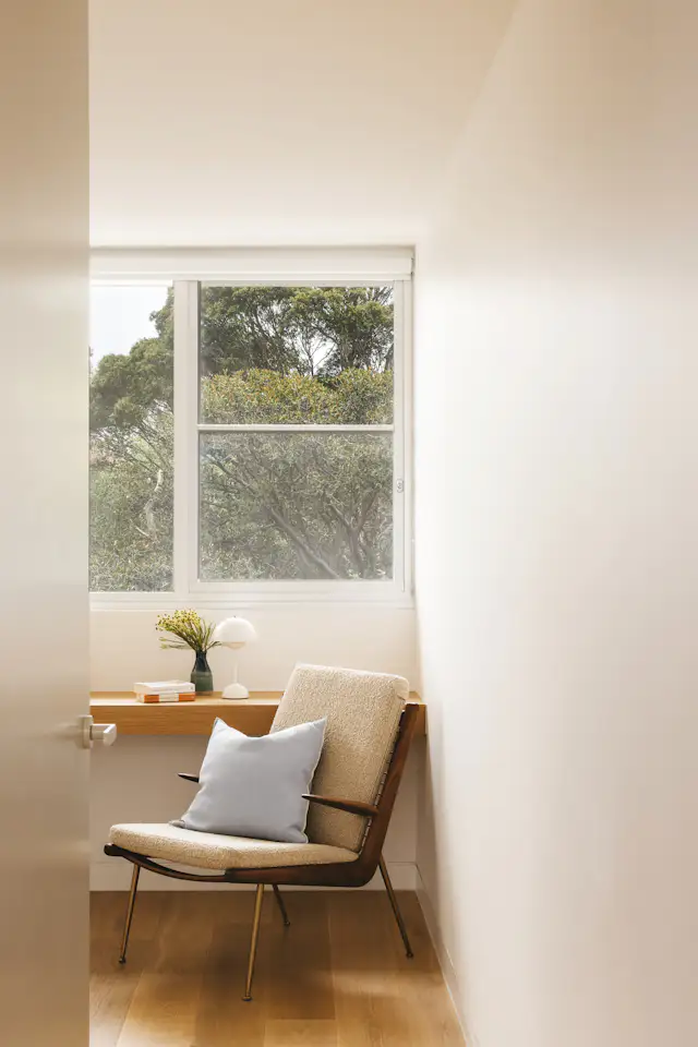 Photo 10 of 14 in This Melbourne Apartment Has the Coolest Solution for ...