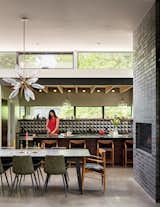  Photo 5 of 12 in Mariposa Garden House by Renée del Gaudio Architecture