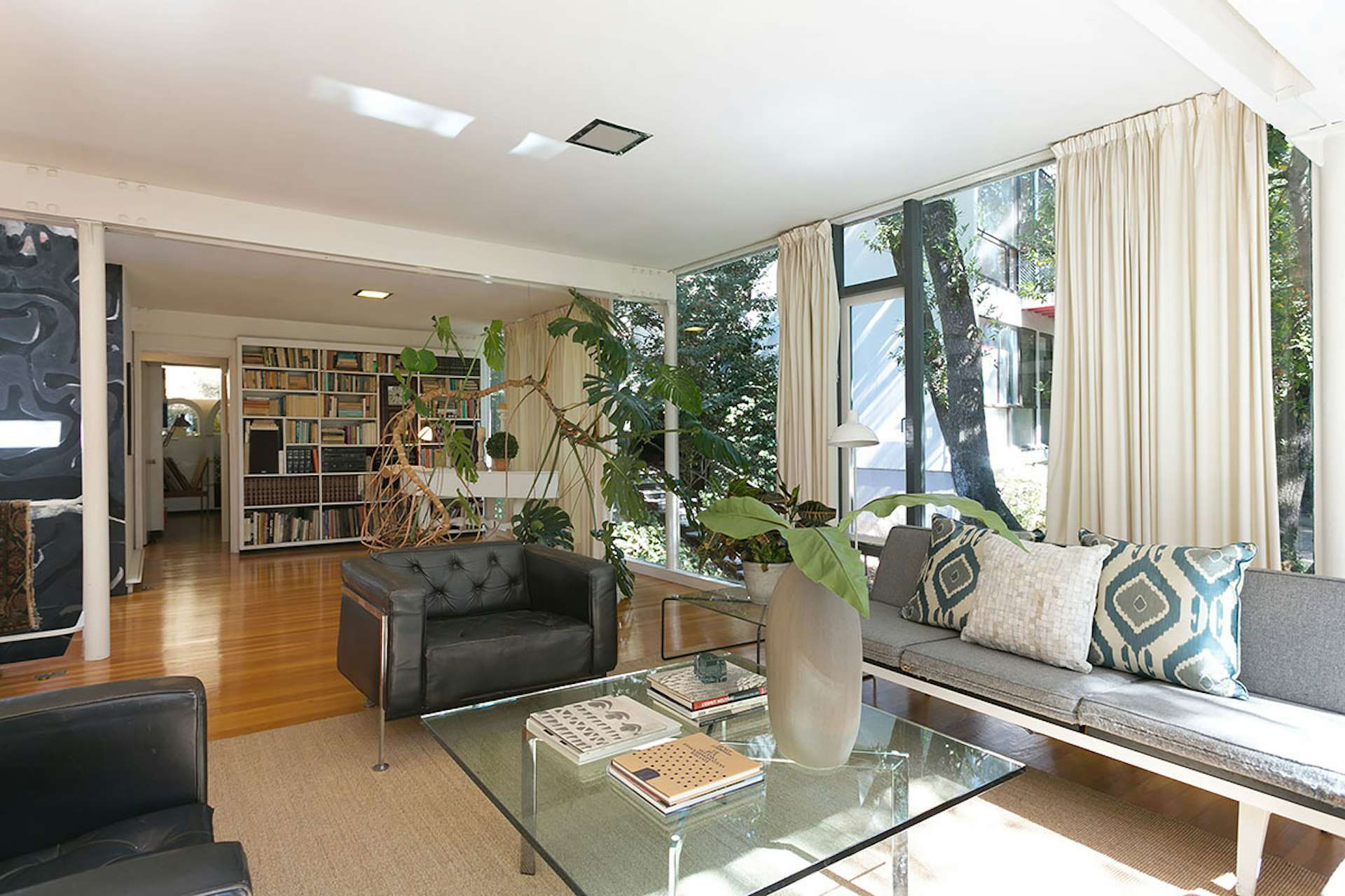 An Amazing TreeCovered Glass House For Sale in the Berkeley Hills Dwell