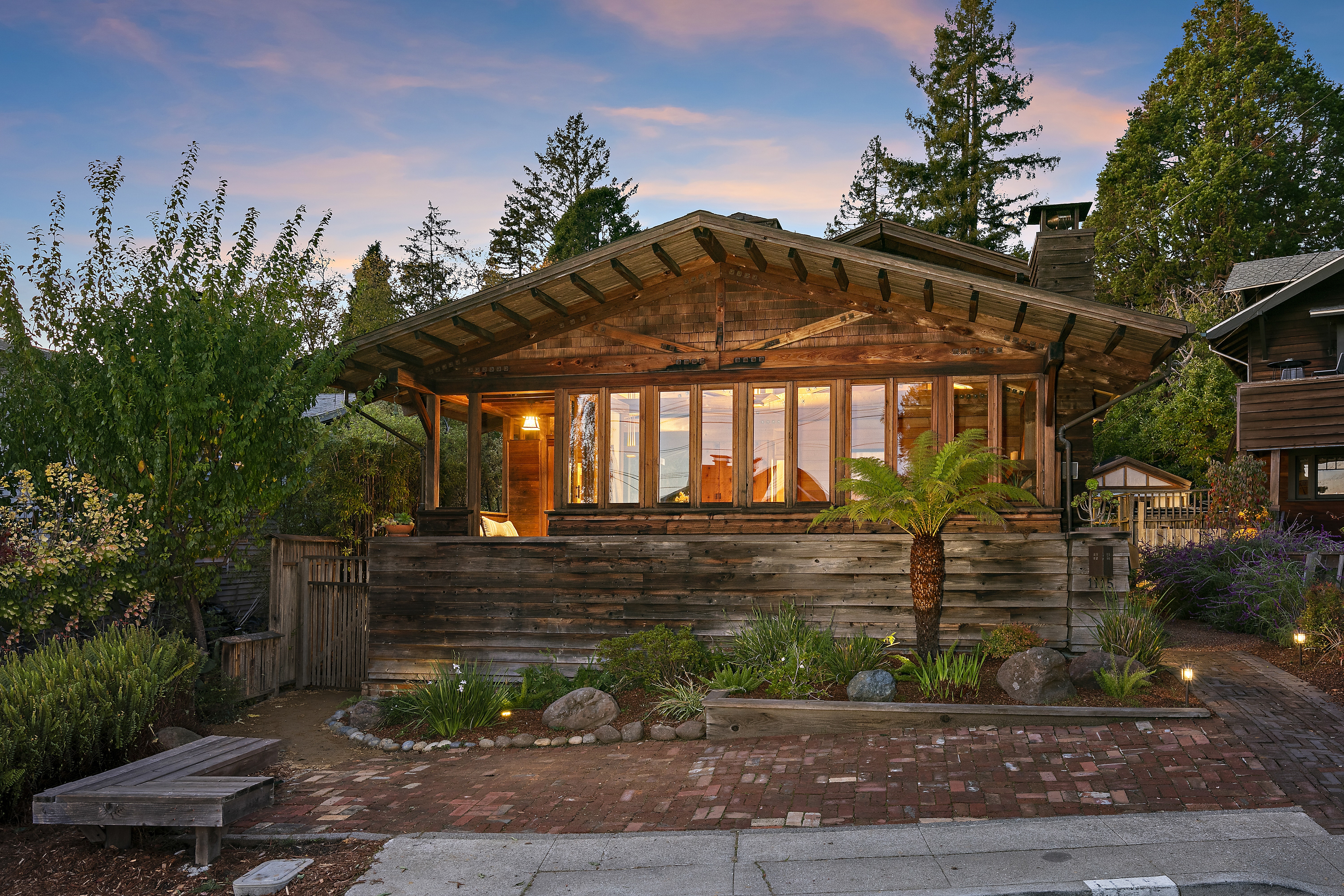 流木ハウス RB-3 A Redwood-Clad Craftsman With Japanese Influences Asks $1.35M in